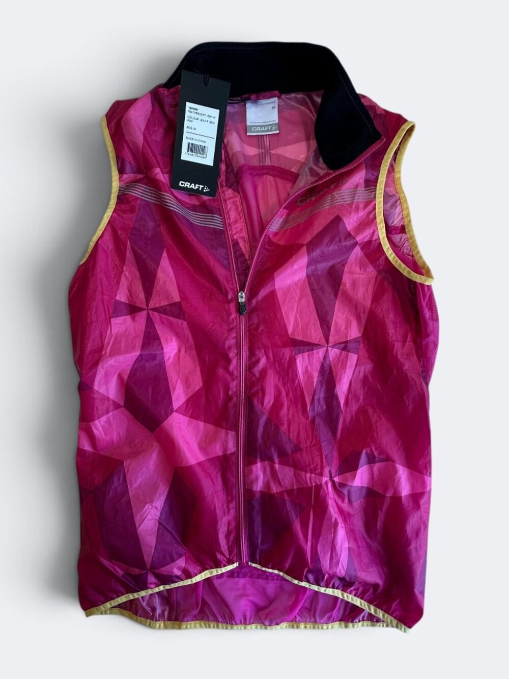 Craft NWT Featherlight Cycling Vest Women's Medium Magenta Geometric Print